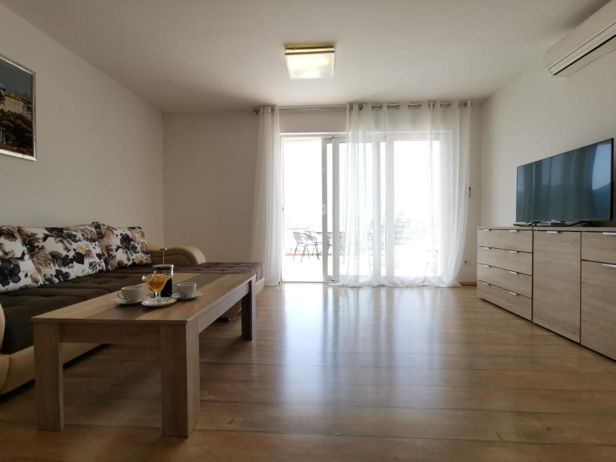 Apartments Apple Cat Montenegro Ko Bijela Εξωτερικό φωτογραφία