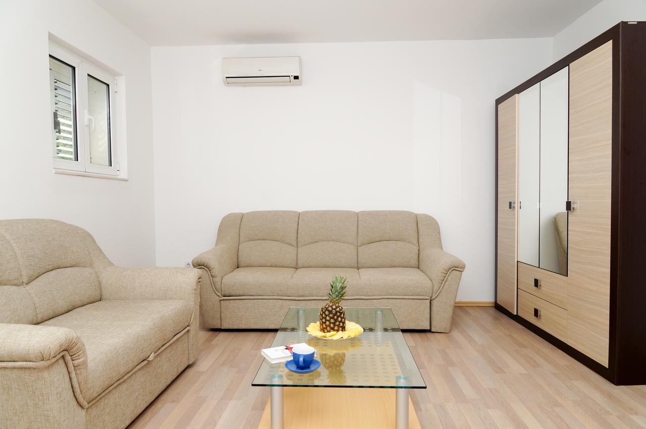Apartments Apple Cat Montenegro Ko Bijela Εξωτερικό φωτογραφία